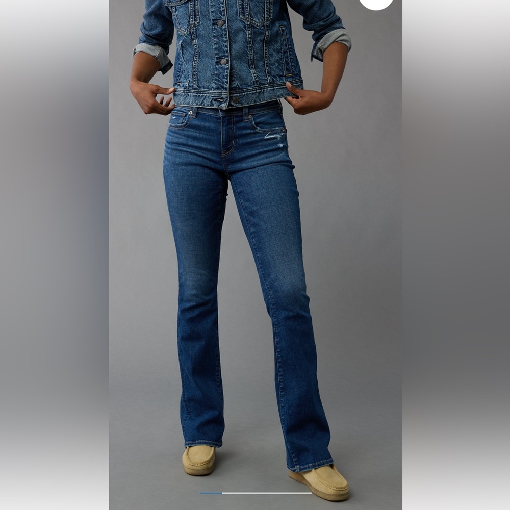 American Eagle Next Level Stretch Kick Boot jeans. Size 4 long